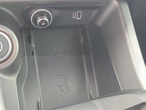 Used 2024 Alfa Romeo Tonale Ti image 29