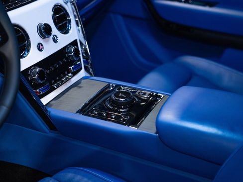 Used 2023 Rolls-Royce Cullinan AWD/4WD image 33