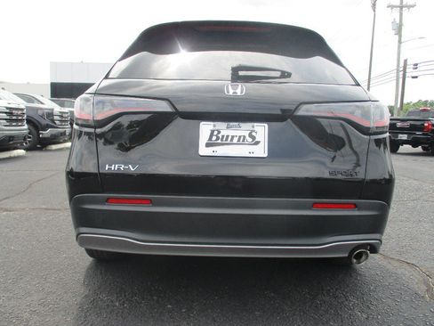 Used 2024 Honda HR-V Sport image 4