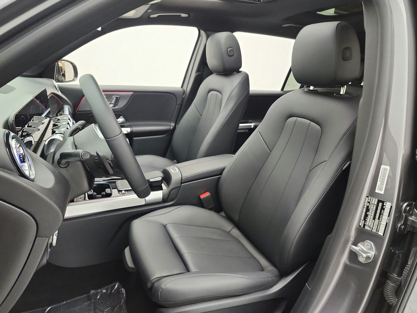 Used 2022 Mercedes-Benz GLB 250 image 15