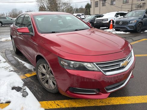 Used 2014 Chevrolet Impala LT w/ Convenience Package image 3