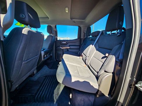 Certified 2022 Chevrolet Silverado 1500 RST w/ Rally Edition image 26