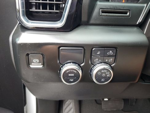 Used 2024 GMC Sierra 1500 Denali RWD image 30