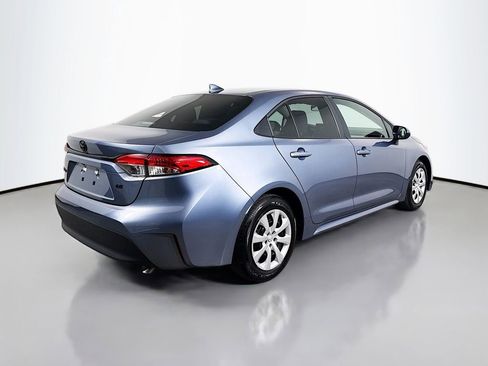 Certified 2025 Toyota Corolla LE w/ Convenience Package FWD image 7