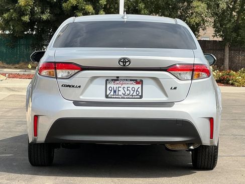 Certified 2026 Toyota Corolla LE w/ LE Premium Package FWD image 6