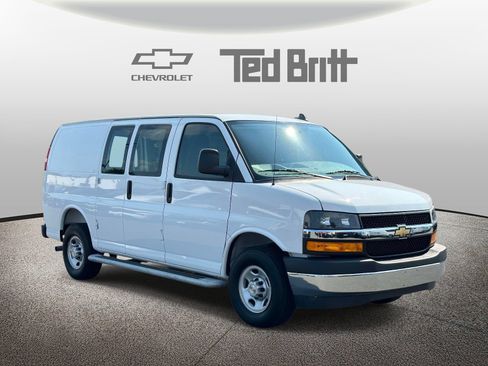 Certified 2025 Chevrolet Express 2500 w/ Driver Convenience Package RWD image 3