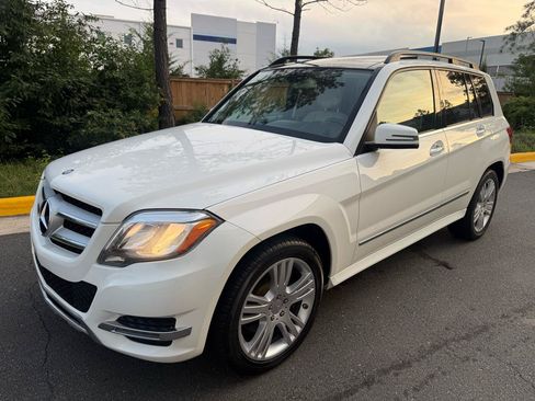 Used 2013 Mercedes-Benz GLK 350 4MATIC image 2