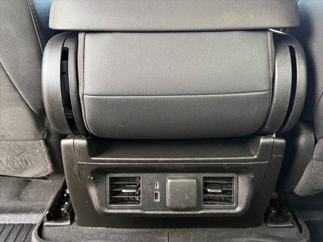 Used 2024 Chevrolet Silverado 3500 LT w/ Convenience Package AWD/4WD image 9