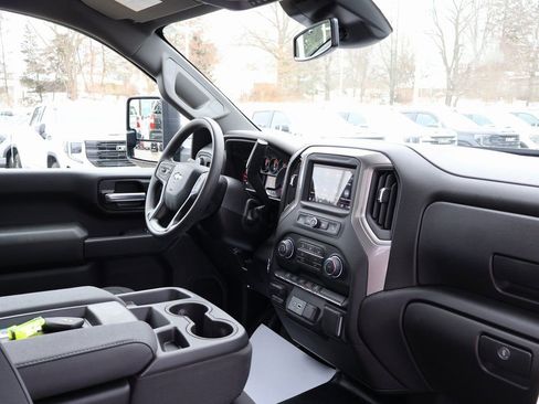 New 2026 Chevrolet Silverado 3500 W/T image 33