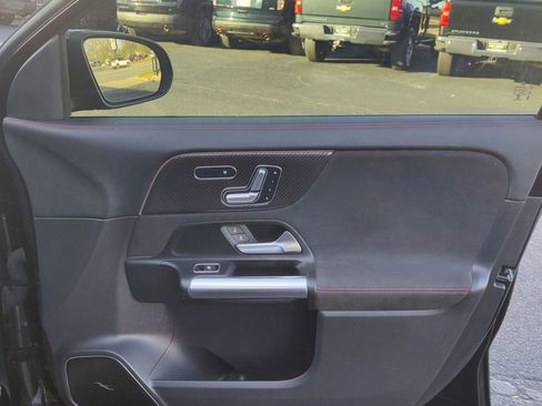 Used 2021 Mercedes-Benz GLA 35 AMG 4MATIC image 17