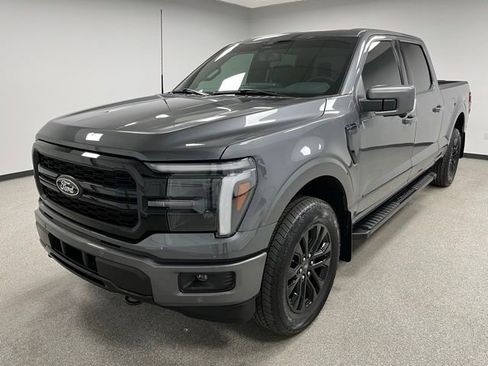 Used 2025 Ford F150 Lariat AWD/4WD image 4