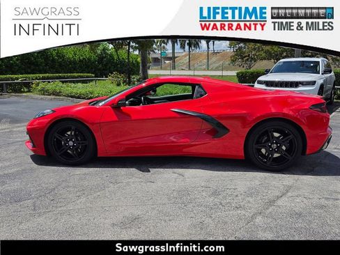 Used 2025 Chevrolet Corvette Stingray Premium Conv w/ 3LT RWD image 15