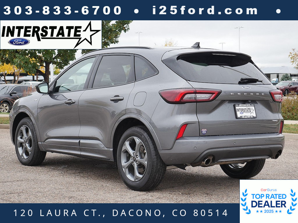 Used 2024 Ford Escape ST-Line w/ Tech Pack #1 AWD/4WD image 3