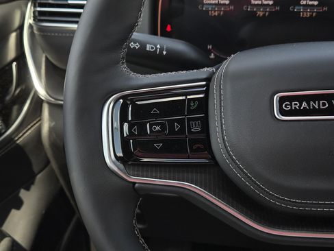 New 2026 Jeep Grand Wagoneer Summit AWD/4WD image 9