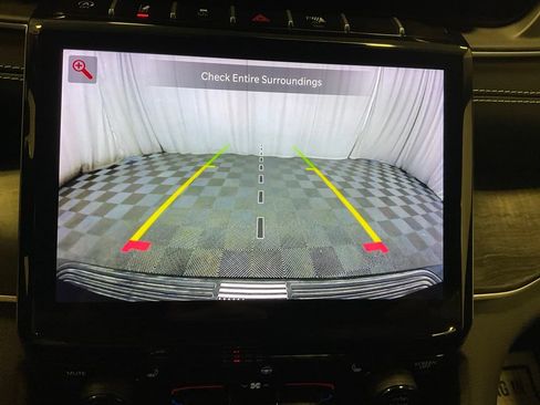 Used 2021 Jeep Grand Cherokee L Limited AWD/4WD image 18