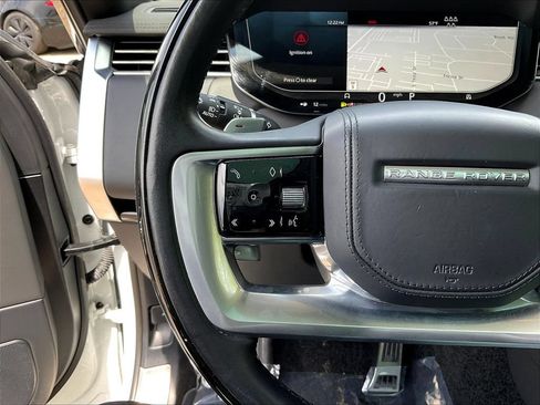 Used 2023 Land Rover Range Rover Long Wheelbase SE AWD/4WD image 11