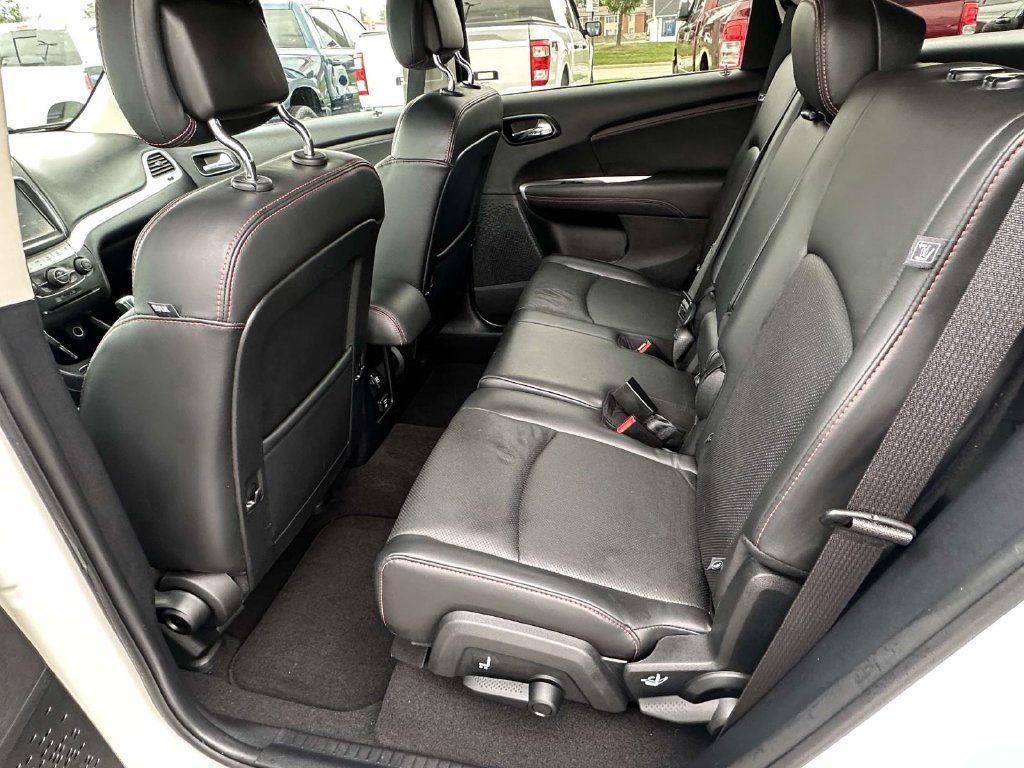 Used 2018 Dodge Journey GT w/ Driver Convenience Group AWD/4WD image 13