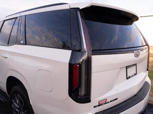 Used 2023 Cadillac Escalade Sport image 34