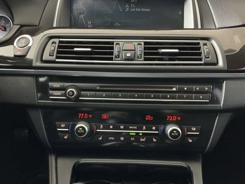 Used 2014 BMW M5 RWD image 12