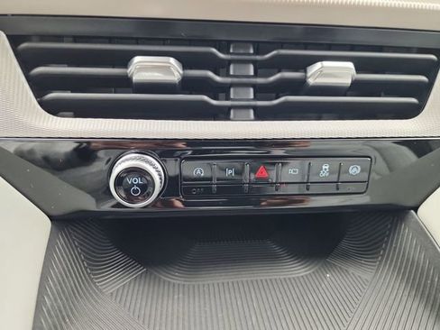 New 2026 Ford Explorer Active w/ Active Comfort Package image 22