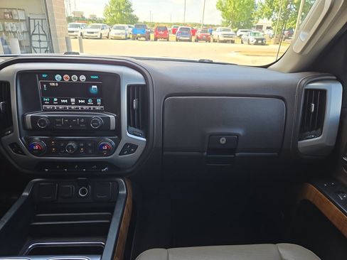 Used 2017 GMC Sierra 1500 SLT w/ Texas SLT Premium Package RWD image 20