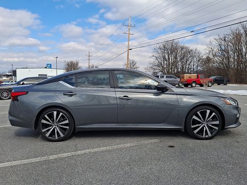 Used 2019 Nissan Altima 2.5 SR image 7