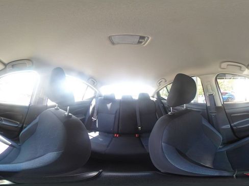 Used 2025 Nissan Versa SV FWD image 37