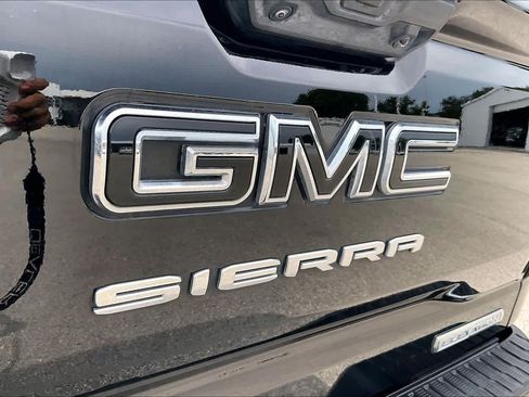 Used 2024 GMC Sierra 1500 Elevation RWD image 29