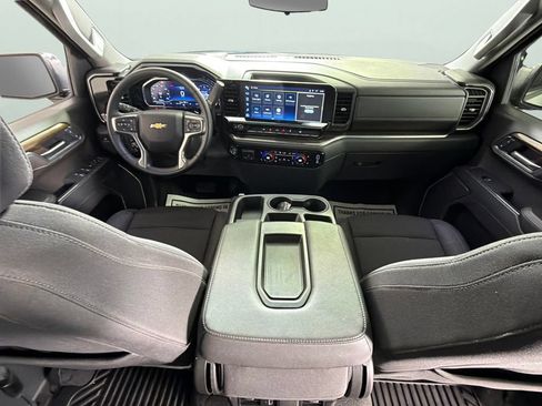 Certified 2025 Chevrolet Silverado 1500 LT RWD image 30