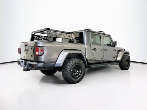 Used 2022 Jeep Gladiator Sport image 9