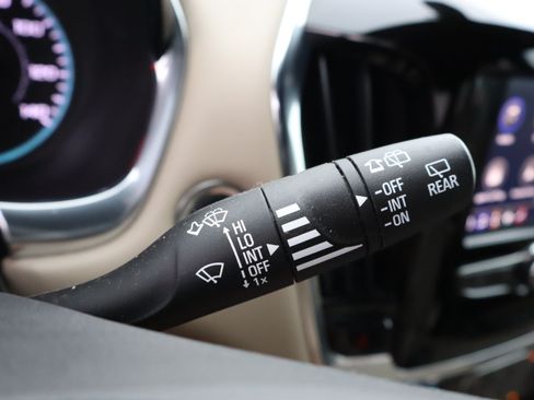 Used 2023 Chevrolet Traverse LS w/ Safety Package FWD image 22