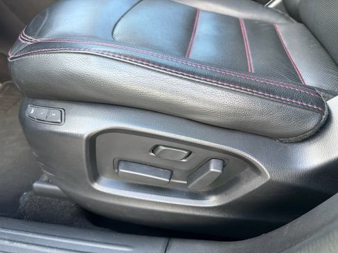 Used 2025 MAZDA CX-5 Carbon Edition image 21