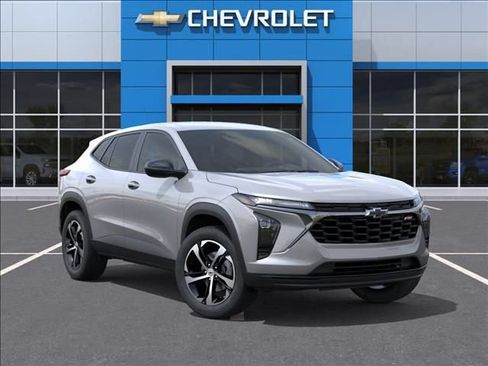New 2026 Chevrolet Trax RS w/ Driver Confidence Package FWD image 7