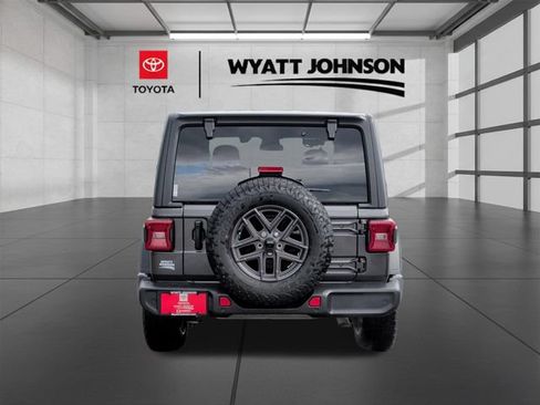 Used 2024 Jeep Wrangler Sport AWD/4WD image 4