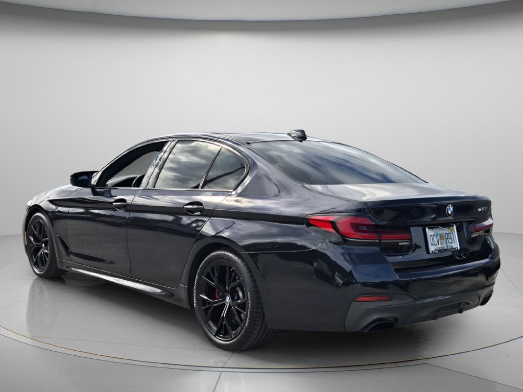 Used 2021 BMW 530i w/ M Sport Package RWD image 7