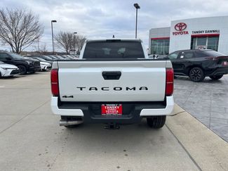 New 2026 Toyota Tacoma TRD Sport AWD/4WD video 4