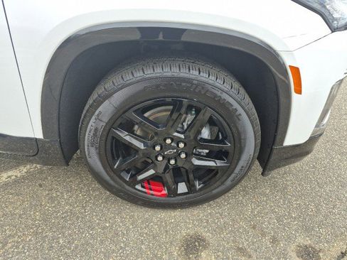 Used 2023 Chevrolet Traverse Premier w/ Redline Edition image 10