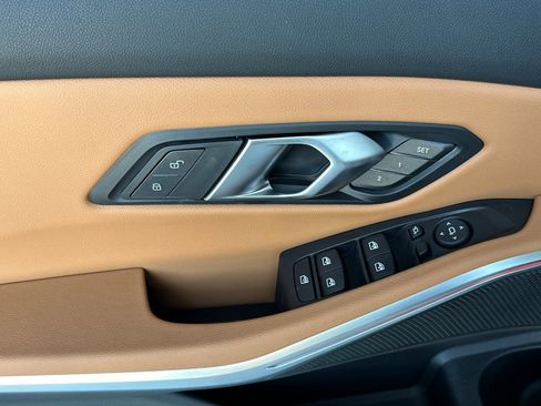 Used 2025 BMW 330i 330i w/ Premium Package image 13