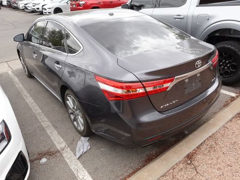 Used 2014 Toyota Avalon XLE Touring FWD image 4