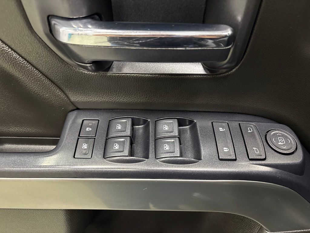 Used 2019 Chevrolet Silverado 1500 LT w/ All Star Edition AWD/4WD image 16