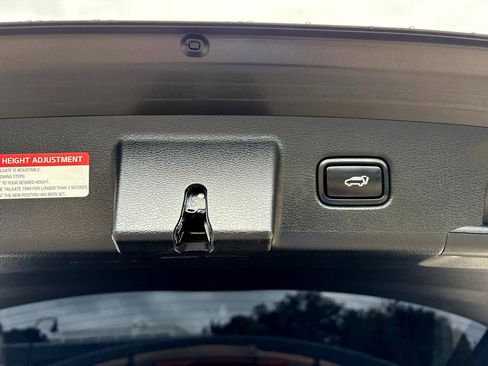 Used 2020 Kia Telluride SX w/ Towing Package image 24