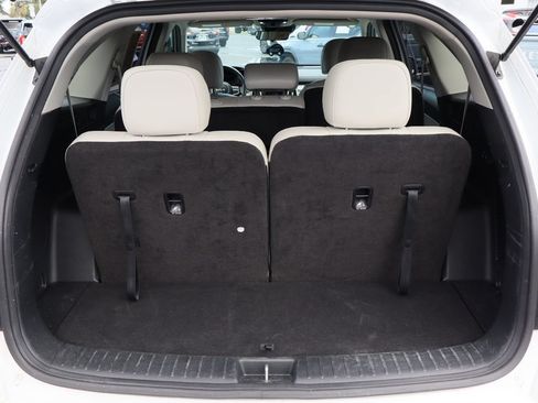Used 2023 Kia Sorento S w/ Panoramic Sunroof Package FWD image 26