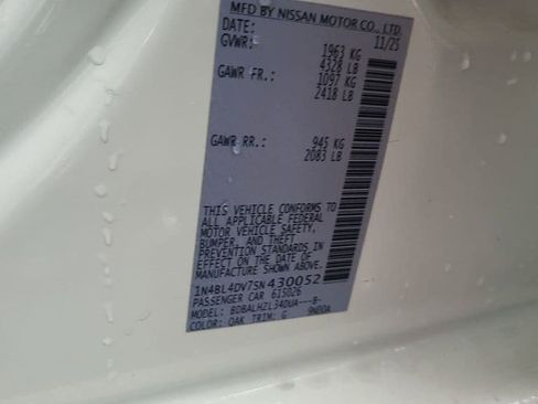 Used 2025 Nissan Altima 2.5 SV FWD image 7