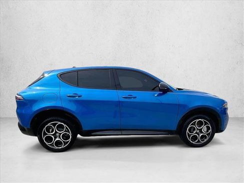 Used 2025 Alfa Romeo Tonale AWD/4WD image 5