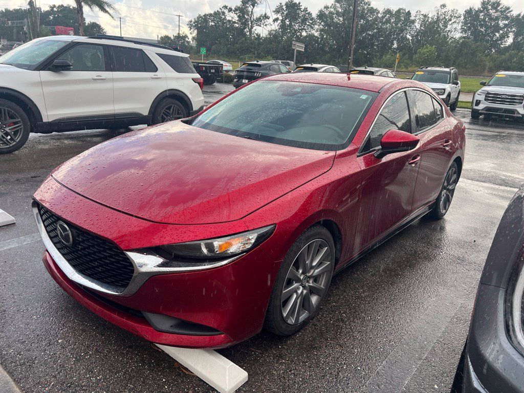 Used 2022 MAZDA MAZDA3 s FWD image 1