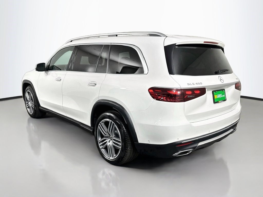 Used 2025 Mercedes-Benz GLS 450 4MATIC image 7