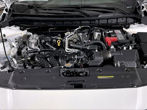 New 2026 Nissan Altima 2.5 SR AWD/4WD image 15