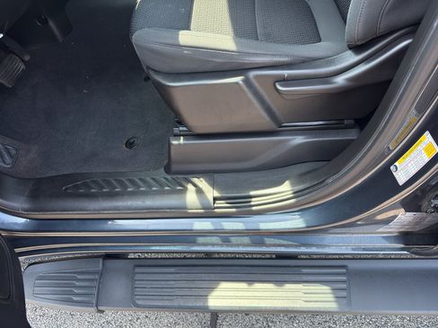 Certified 2022 Chevrolet Silverado 1500 Custom w/ Safety Confidence Package AWD/4WD image 16