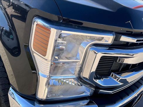 Used 2022 Ford F250 XLT w/ XLT Premium Package image 26