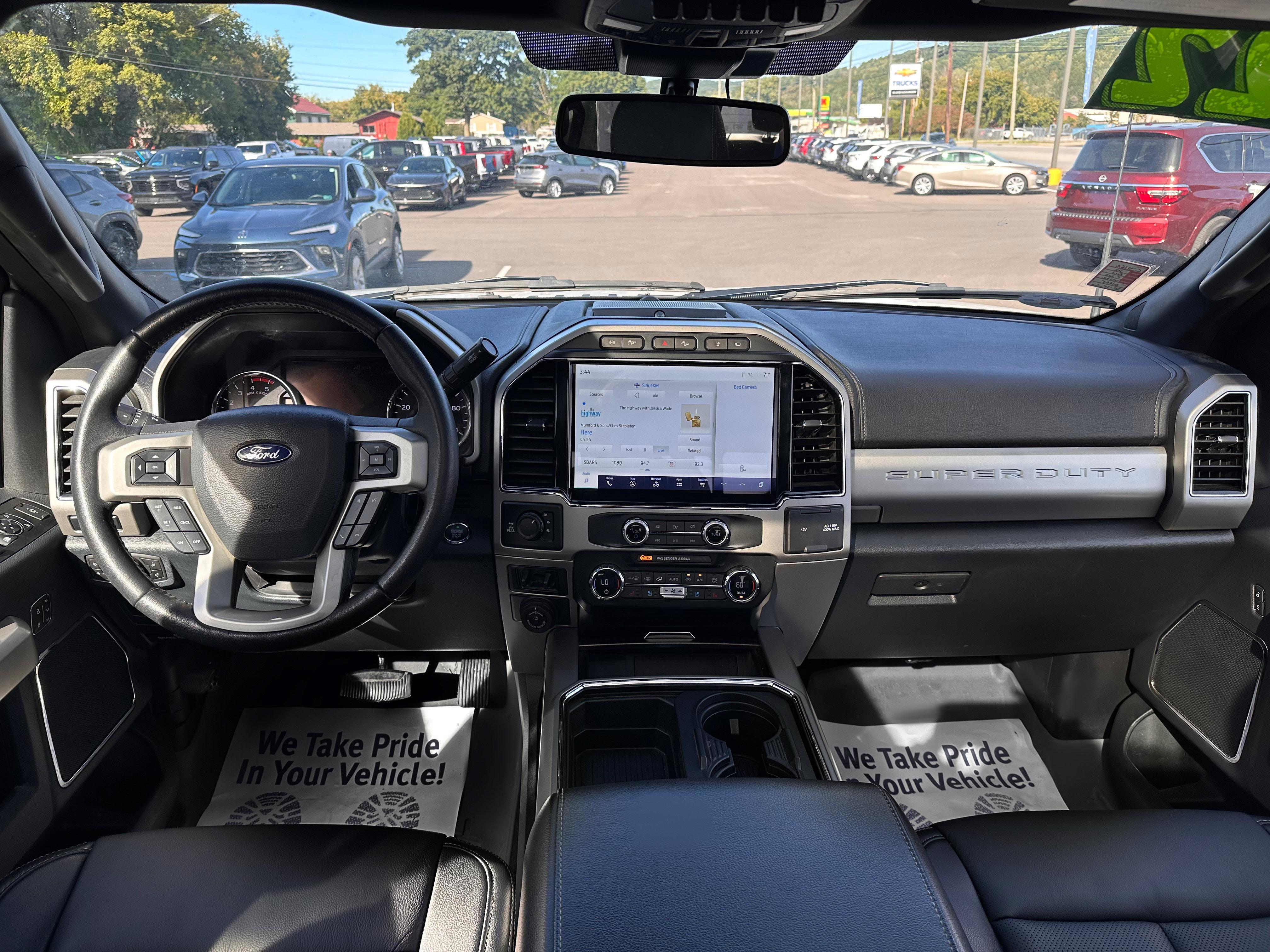 Used 2022 Ford F250 Lariat w/ Lariat Ultimate Package AWD/4WD image 15